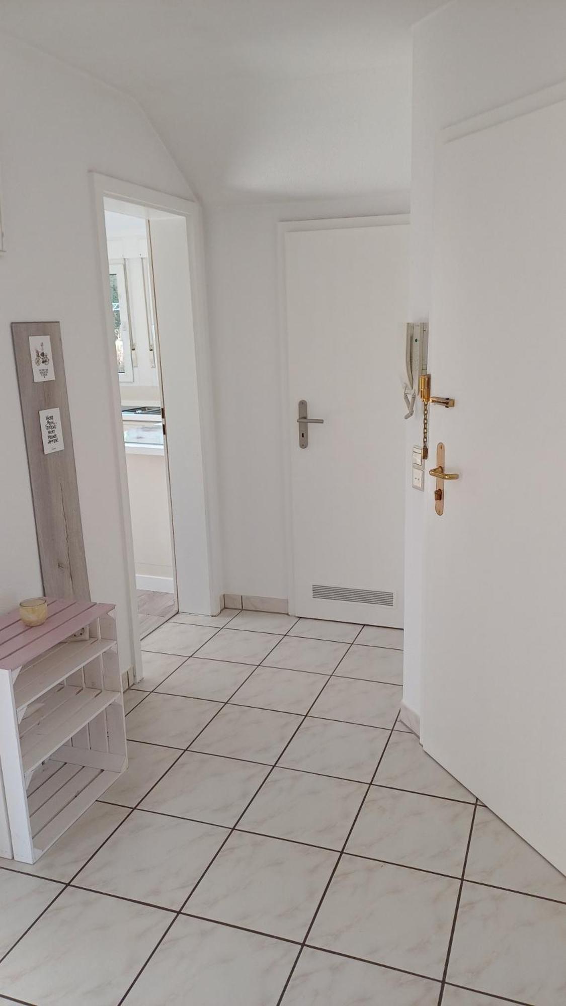 Helle Schoene Dachgeschosswohnung Mit Balkon Stockach Exterior photo