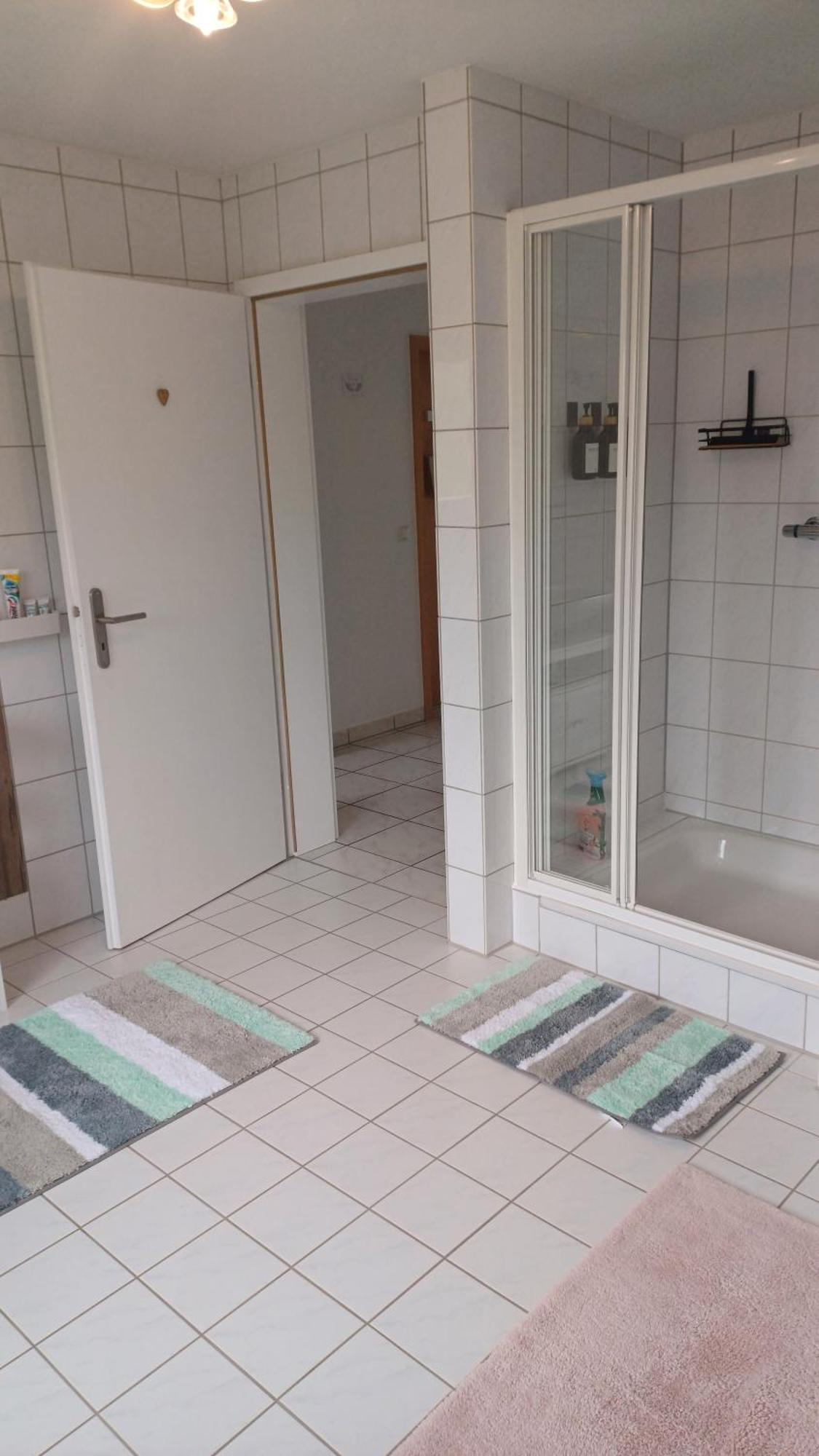 Helle Schoene Dachgeschosswohnung Mit Balkon Stockach Exterior photo