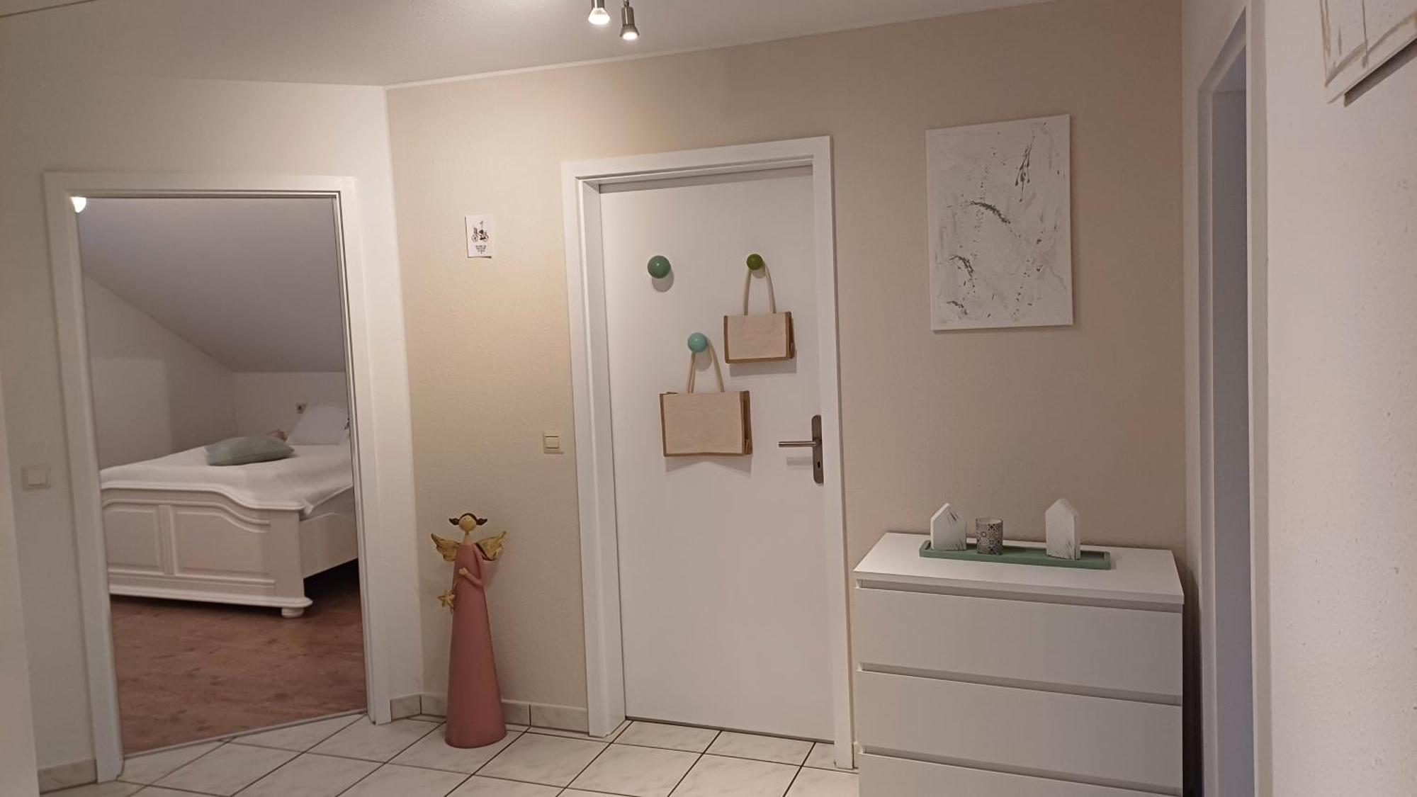 Helle Schoene Dachgeschosswohnung Mit Balkon Stockach Exterior photo